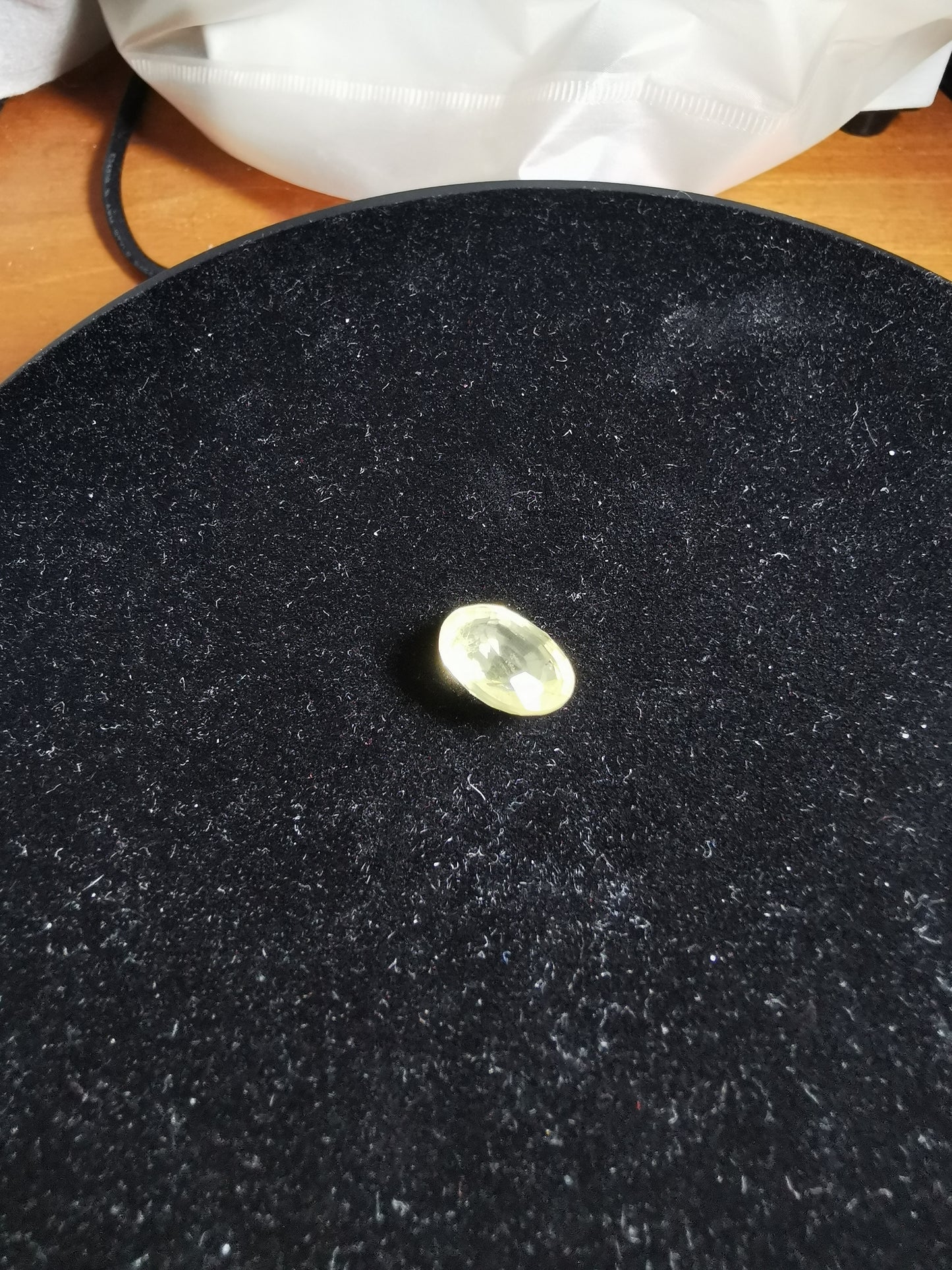 Quarzo Lemon taglio ovale sfaccettato 5,88 ct