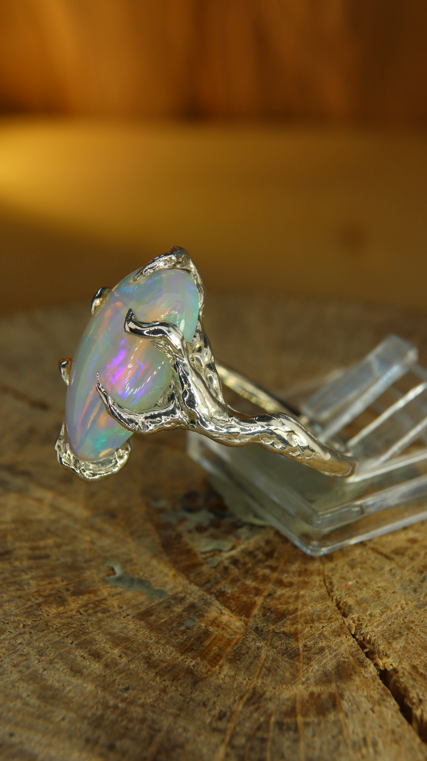 "Roots" ring with drop-shaped Ethiopian opal