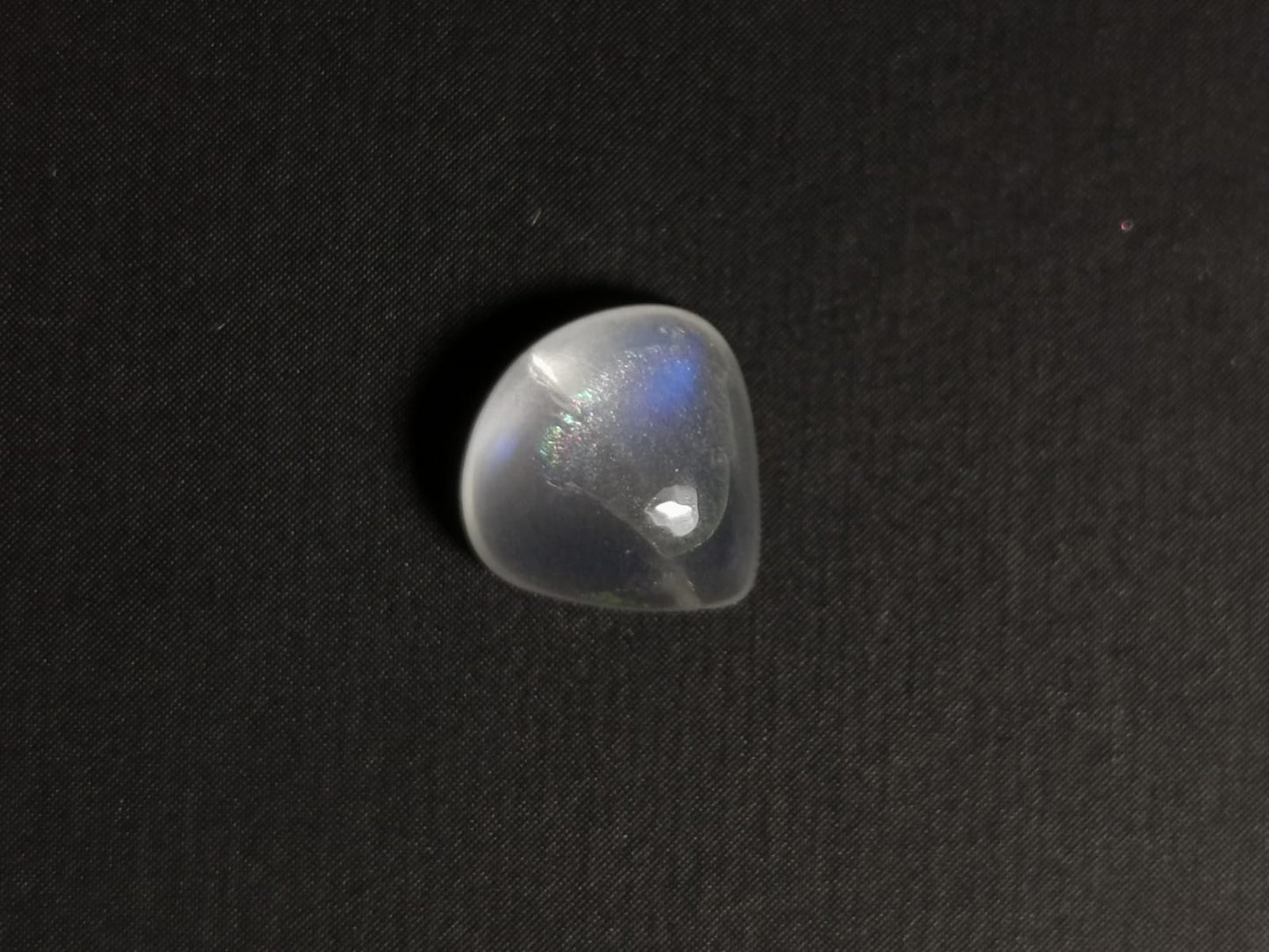 Adularia Pietra di Luna taglio goccia cabochon 1,97 ct