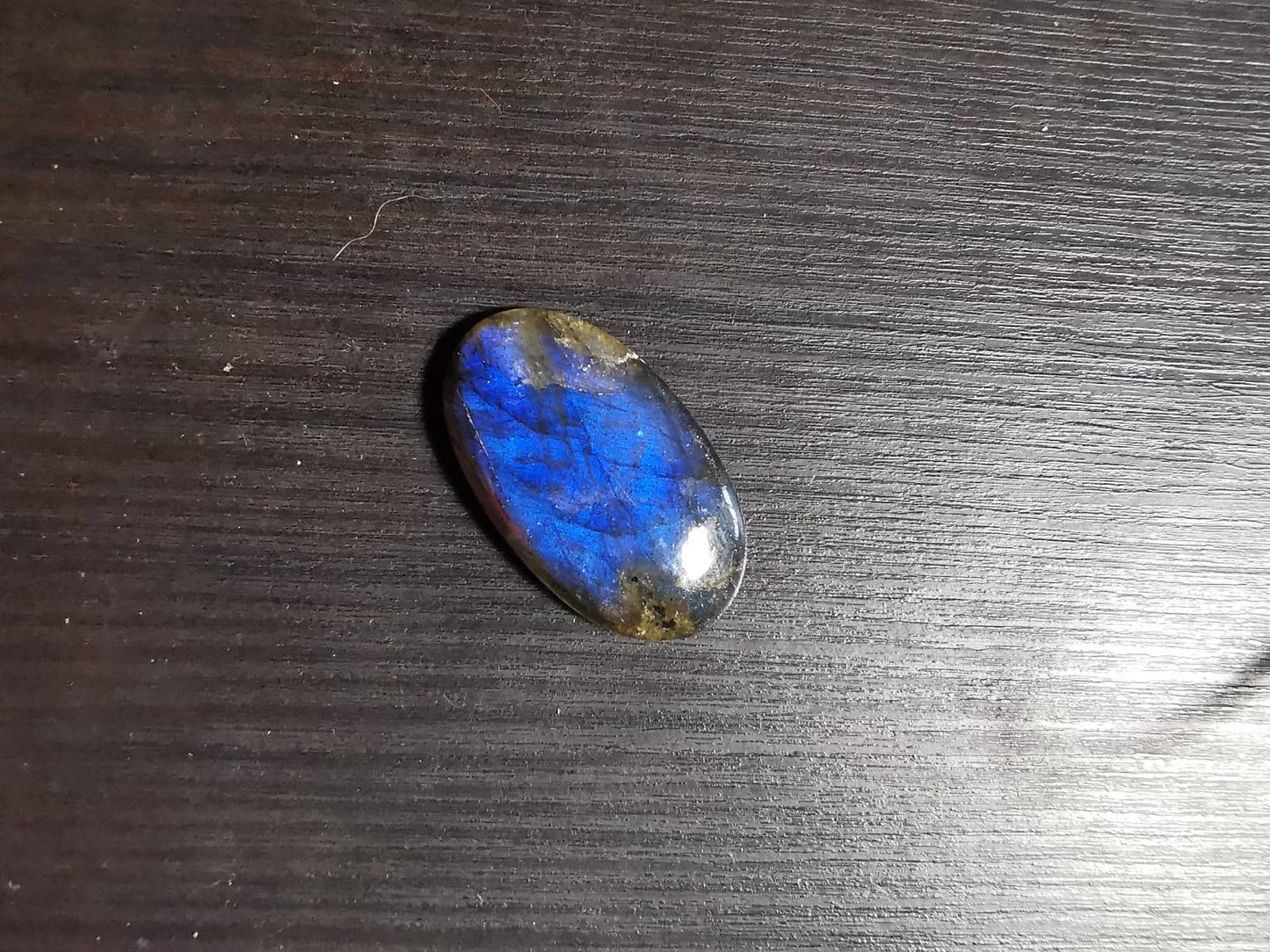 Labradorite taglio ovale cabochon 30,20 ct
