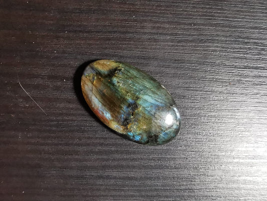 Labradorite taglio ovale cabochon 51,06 ct