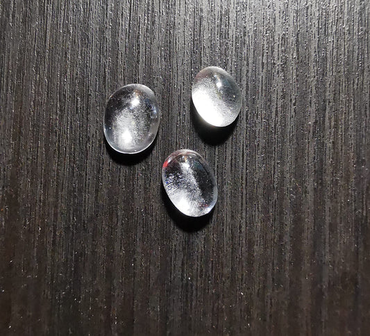 Lotto di tre Acquamarine taglio cabochon 7,71 ct