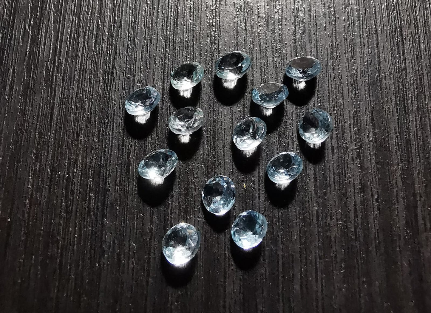 Lotto di undici Acquamarine taglio rotondo 2,83 ct totali
