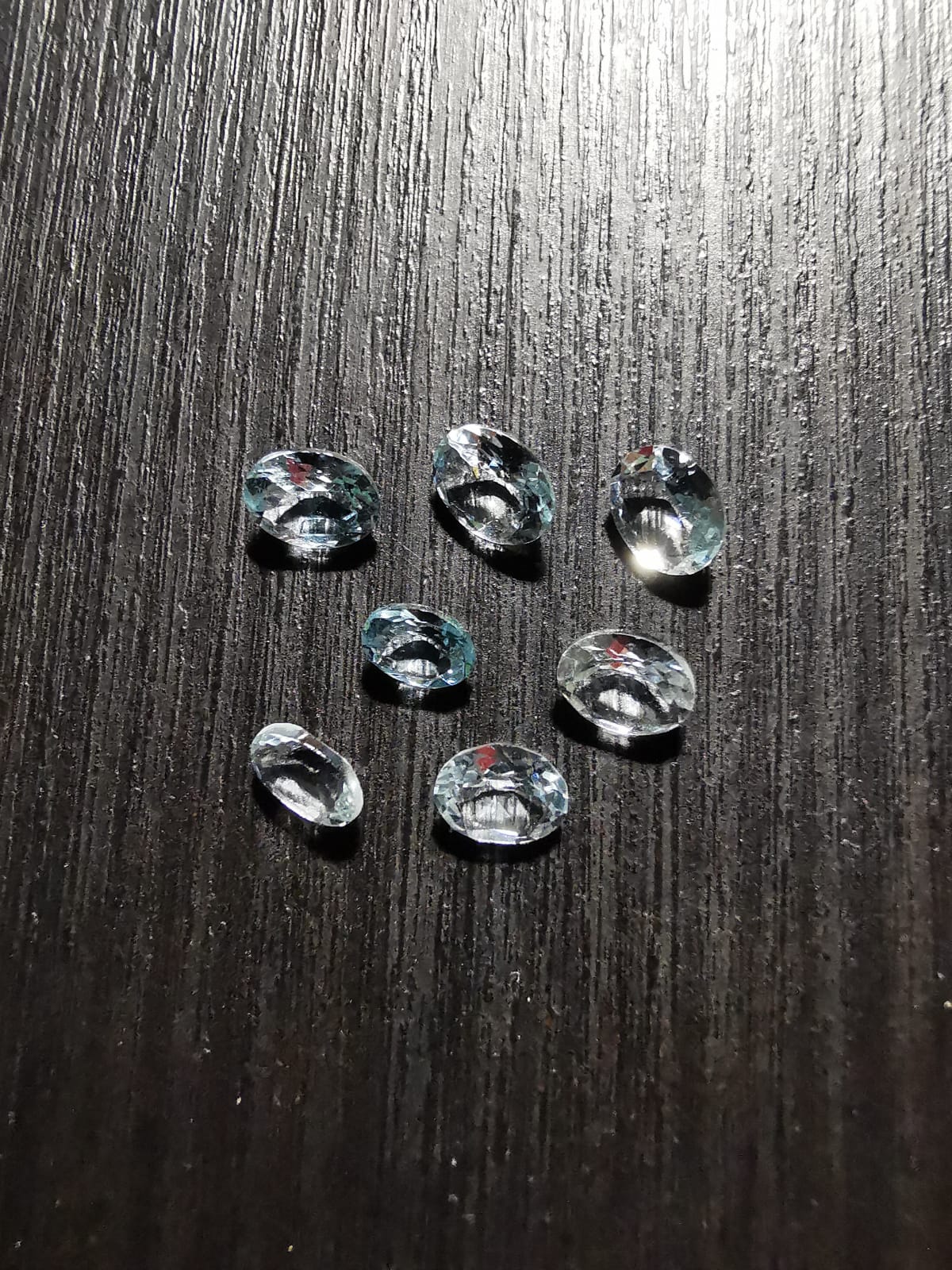 Lotto di sette Acquamarine taglio ovale 1,74 ct