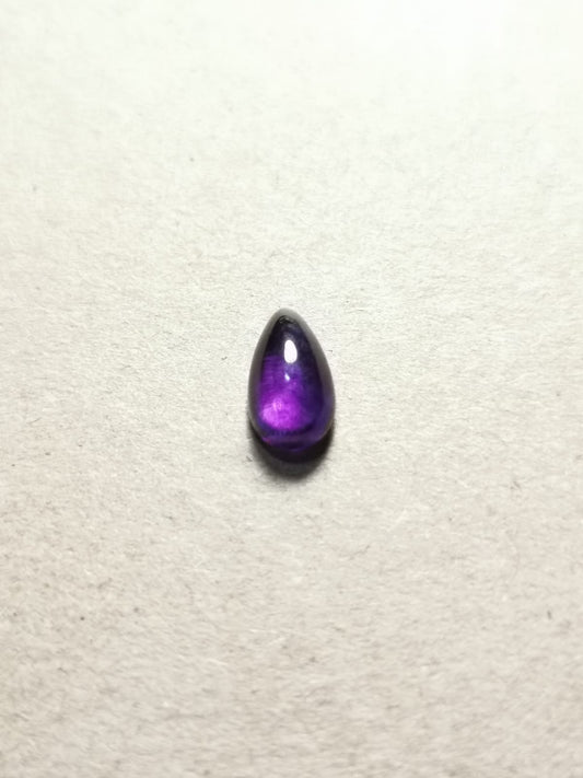 Ametista taglio goccia cabochon 1,72 ct