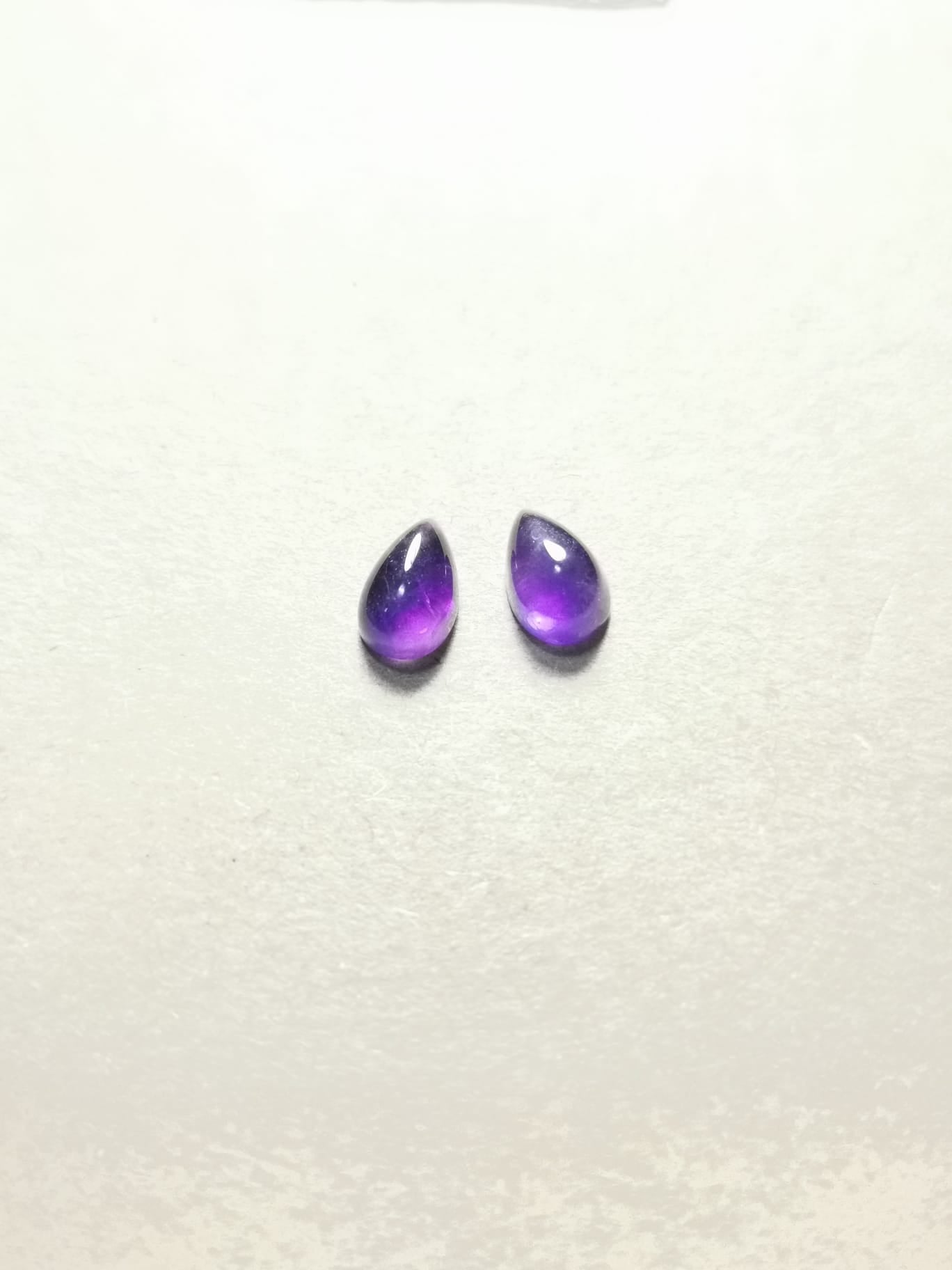 Coppia di Ametiste taglio goccia cabochon 2,11 ct