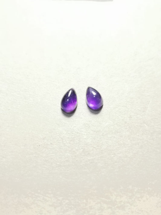 Coppia di Ametiste taglio goccia cabochon 2,11 ct