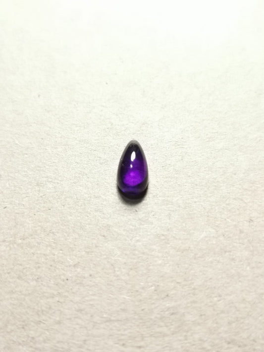 Ametista taglio goccia cabochon 1,27 ct