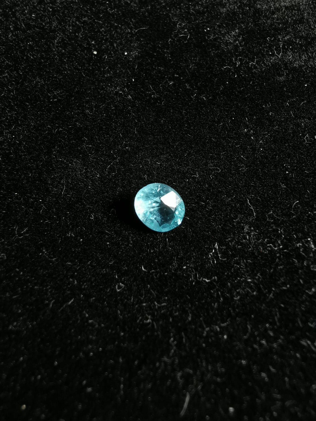 Apatite oval cut 1.45 ct