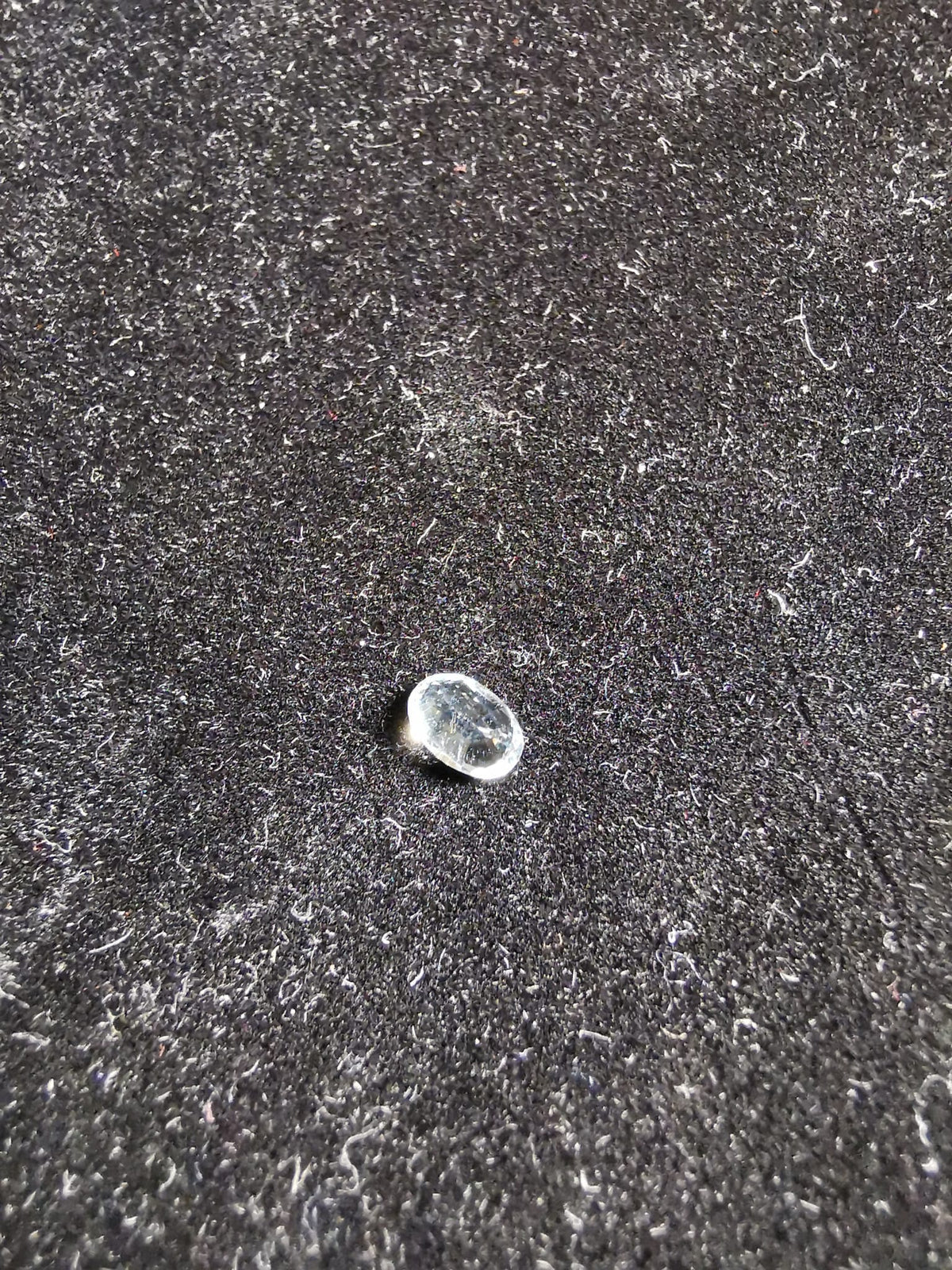 Acquamarina taglio ovale 0,45 ct