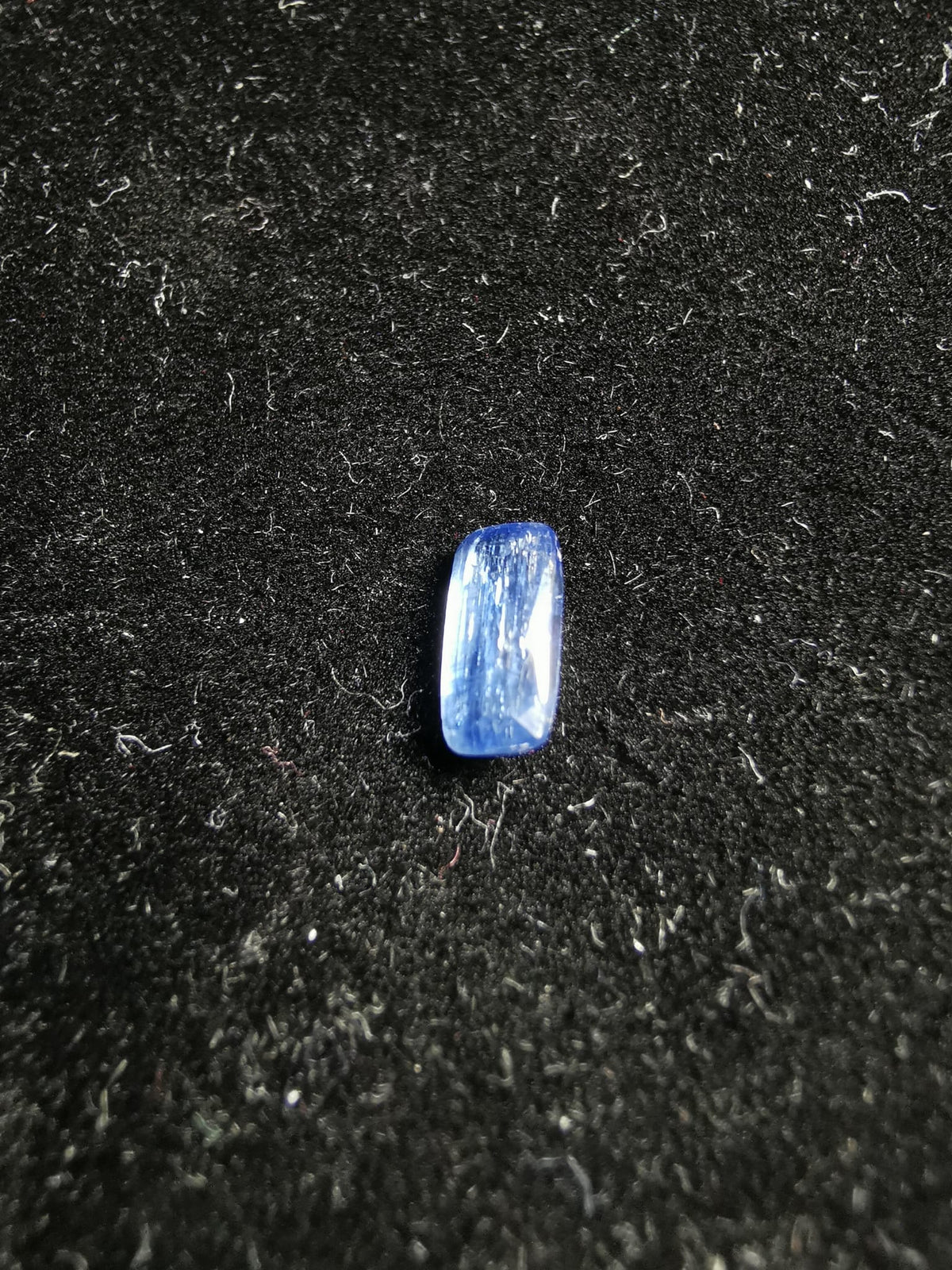 Cianite taglio cuscino 1,03 ct