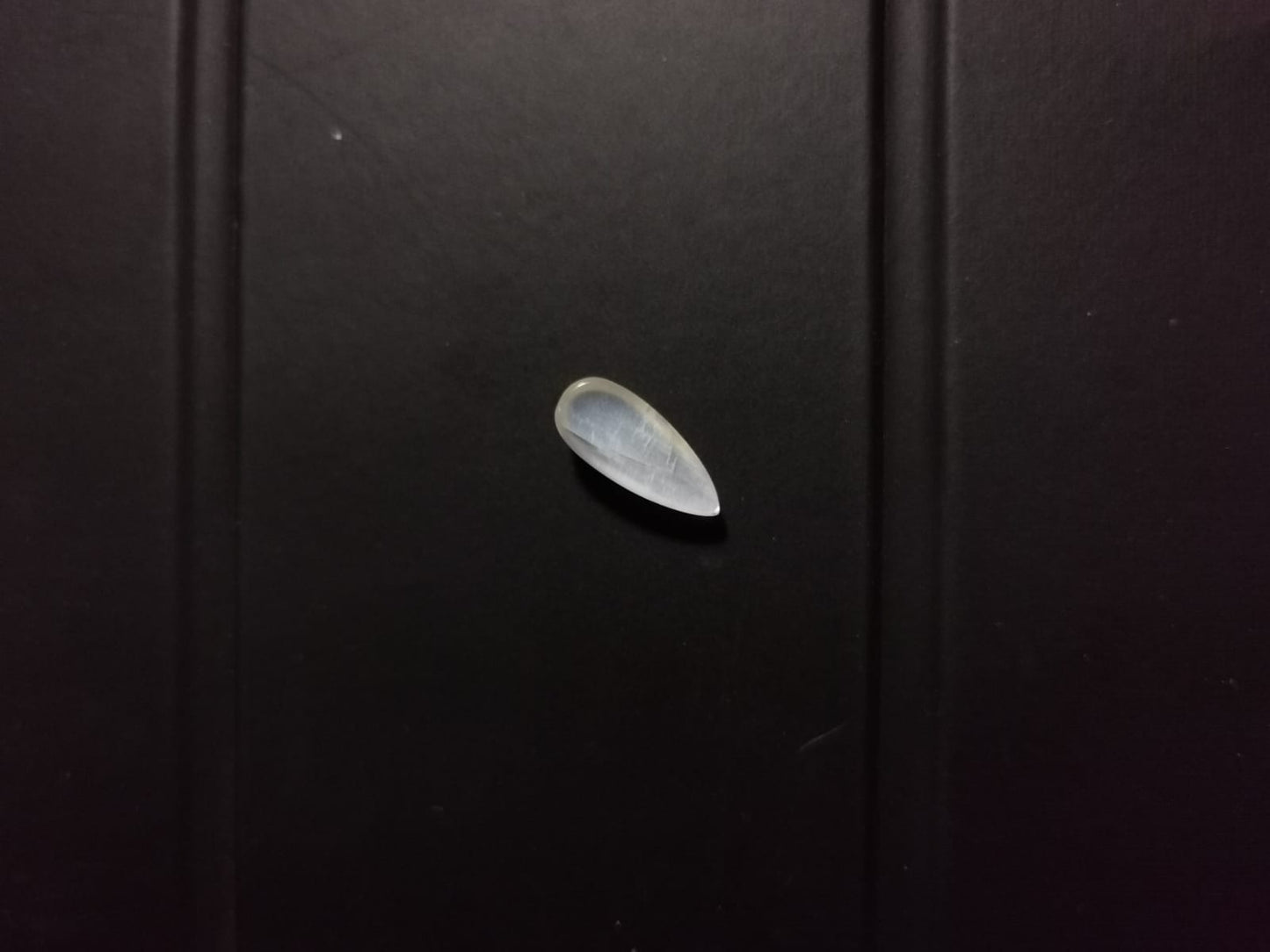Adularia Pietra di Luna taglio goccia cabochon 4,98 ct