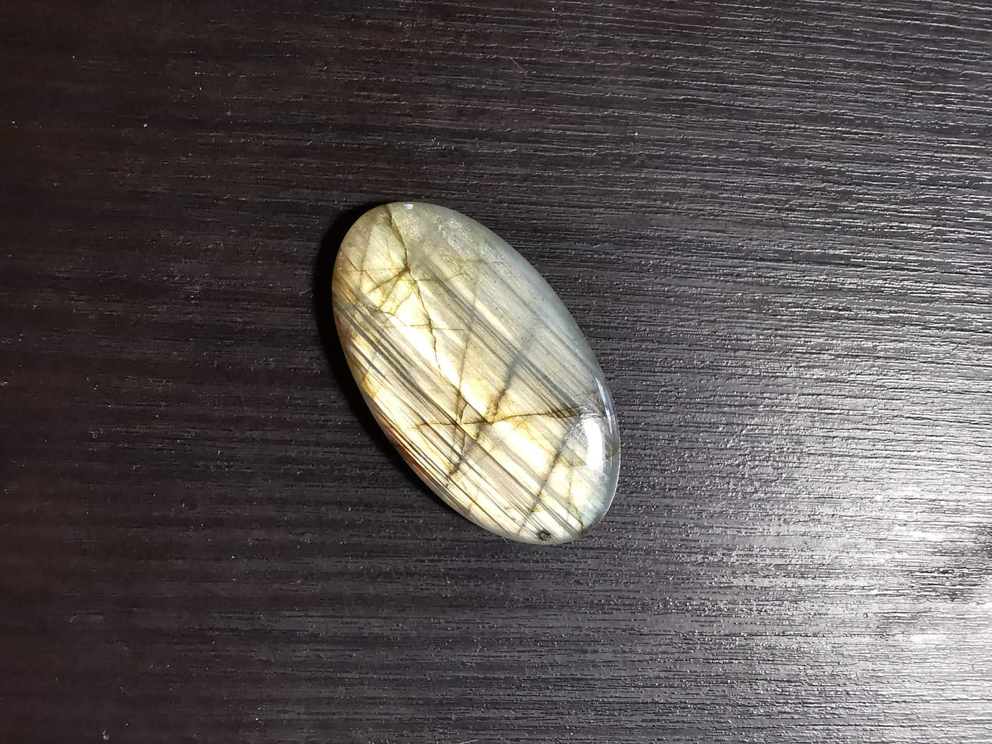 Labradorite taglio ovale cabochon 36,33 ct