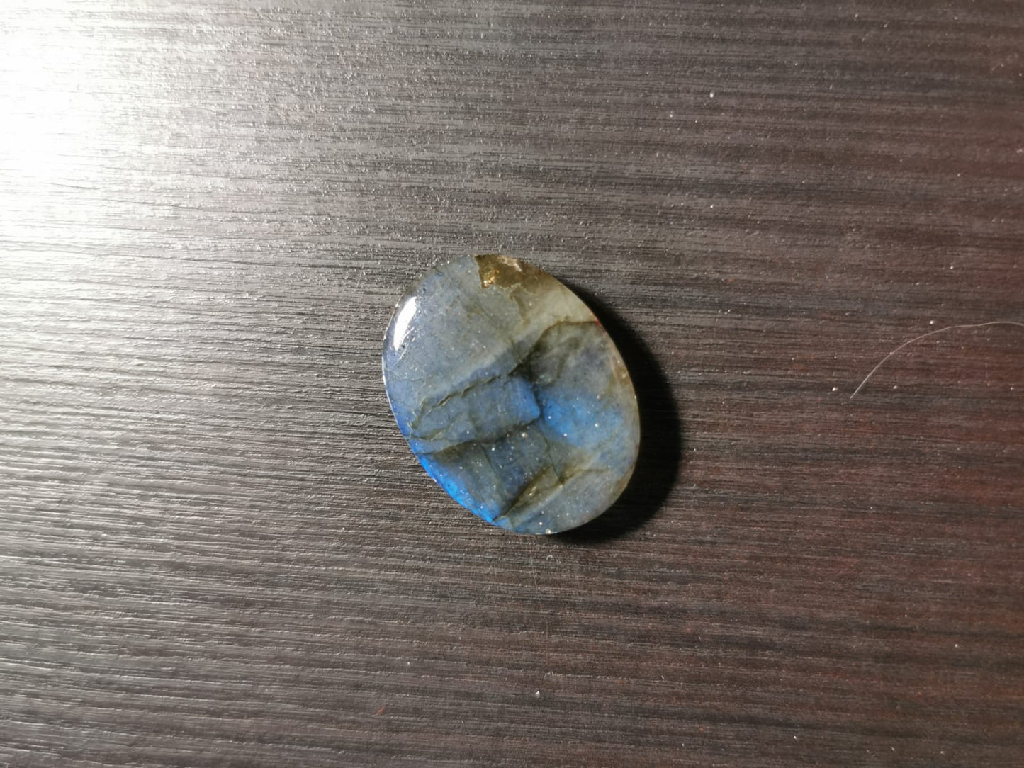 Labradorite taglio ovale cabochon 42,4 ct