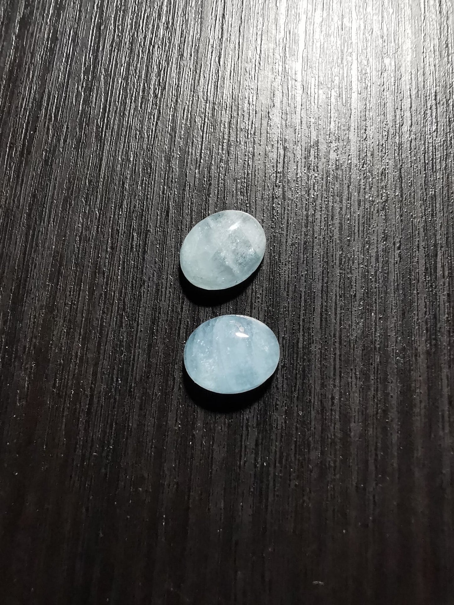 Coppia di Acquamarine taglio cabochon ovale 5,41 ct