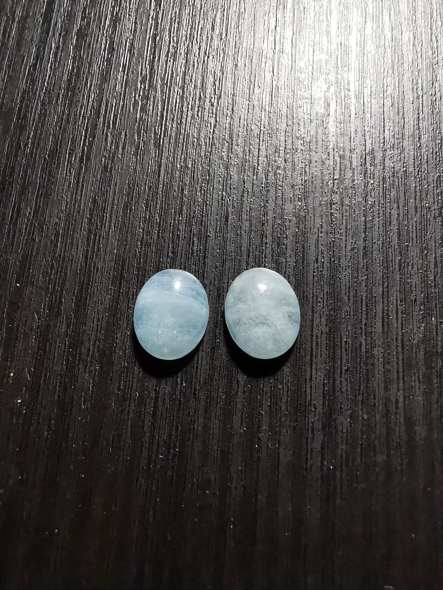 Coppia di Acquamarine taglio cabochon ovale 5,41 ct