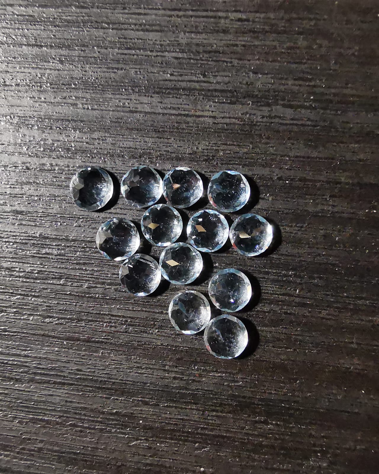 Lotto di undici Acquamarine taglio rotondo 2,83 ct totali