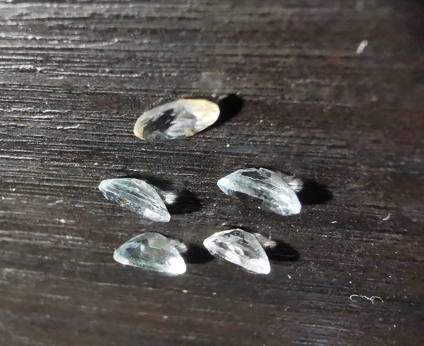 Lotto di cinque Acquamarine taglio ovale 1,09 ct totali