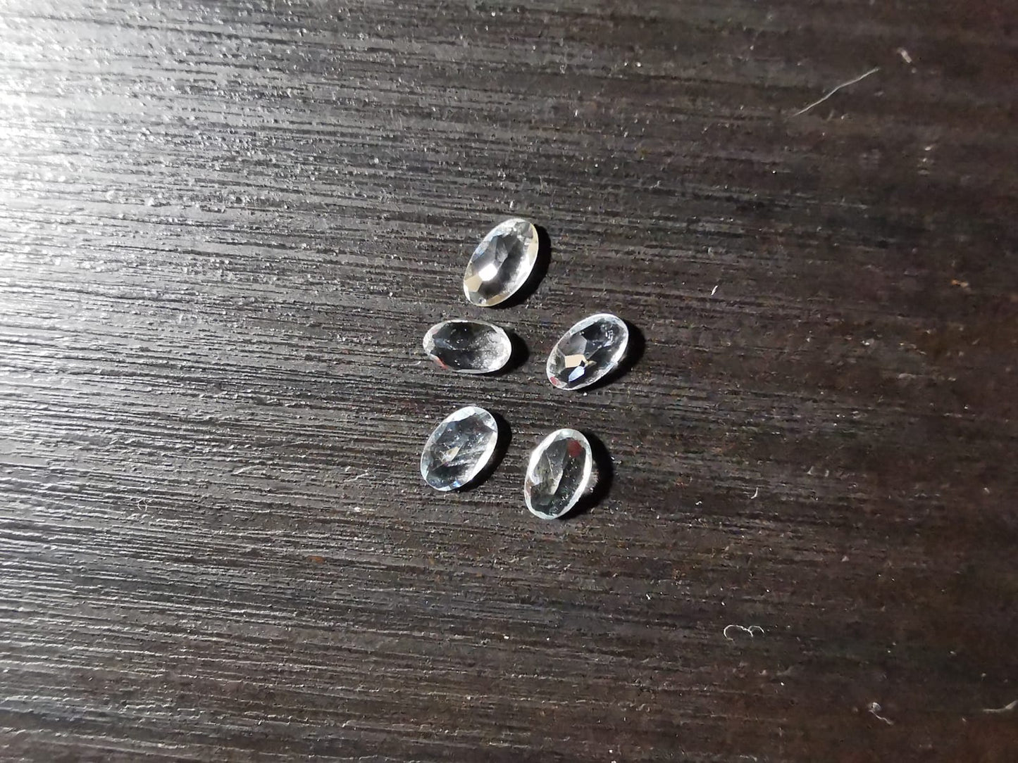 Lotto di cinque Acquamarine taglio ovale 1,09 ct totali