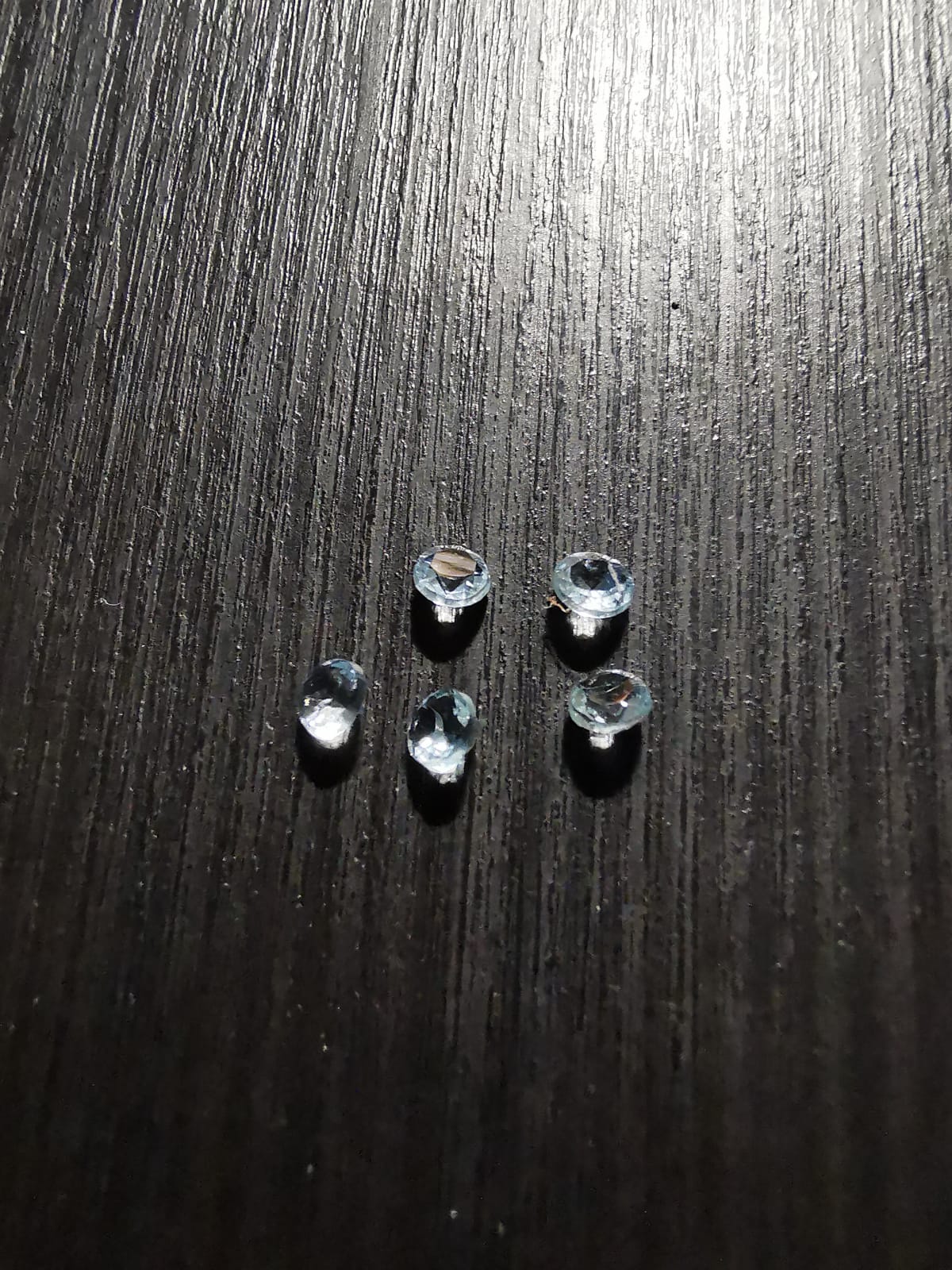 Lotto di cinque Acquamarine taglio rotondo 0.83 ct totali