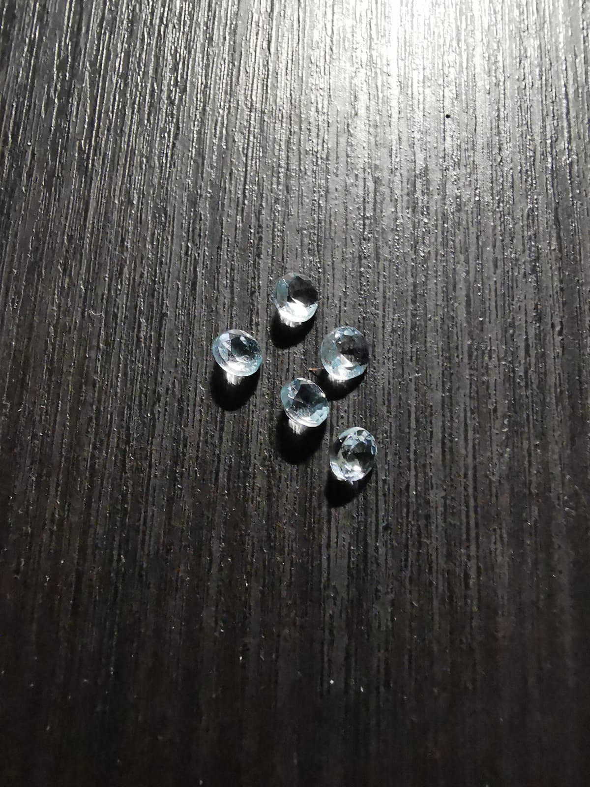 Lotto di cinque Acquamarine taglio rotondo 0.83 ct totali
