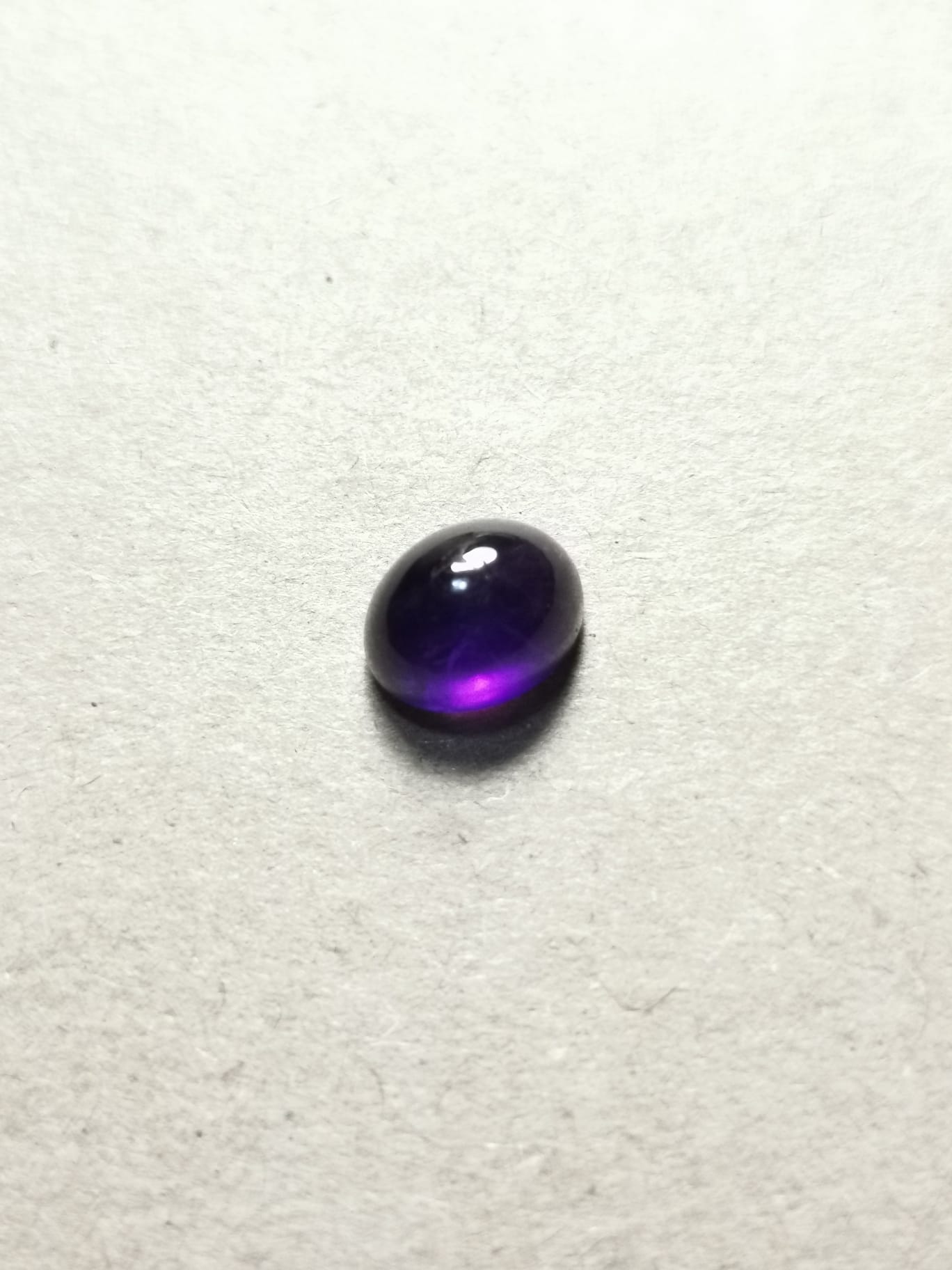 Ametista taglio ovale cabochon 2,44 ct