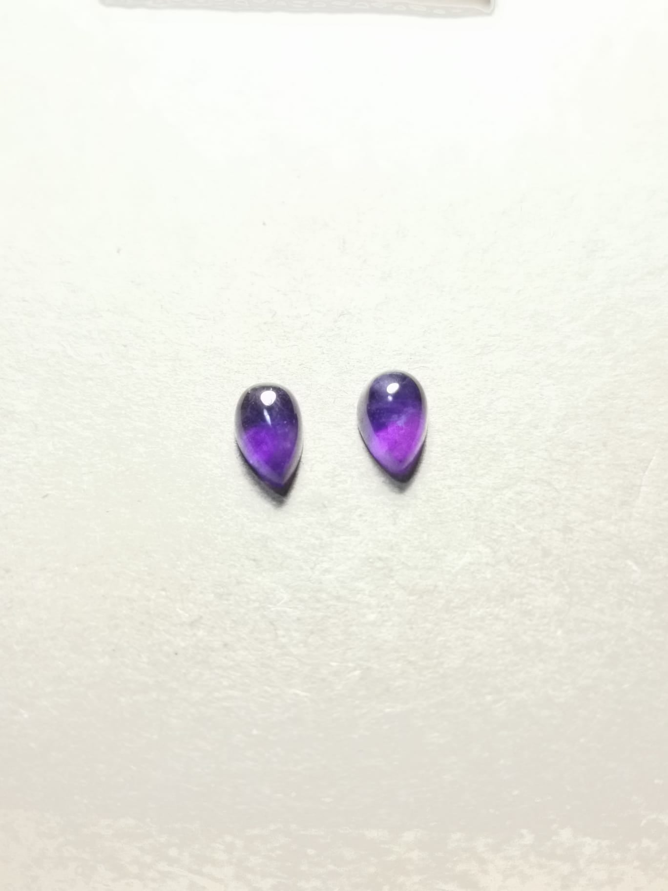 Coppia di Ametiste taglio goccia cabochon 2,11 ct