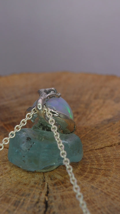 Ciondolo "Radici" con opale etiope crystal ovale