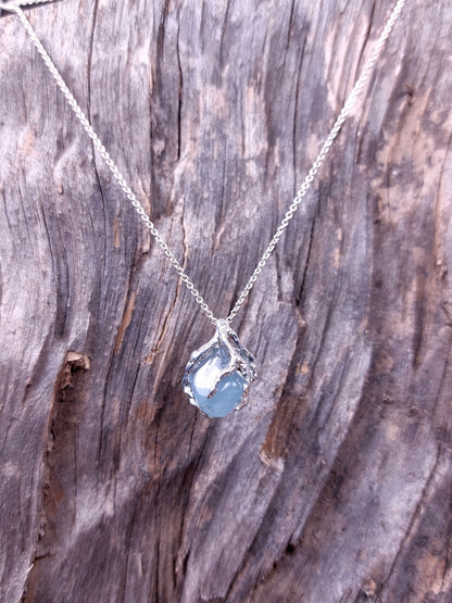 Ciondolo in argento con Ciottolo di acquamarina Burattata