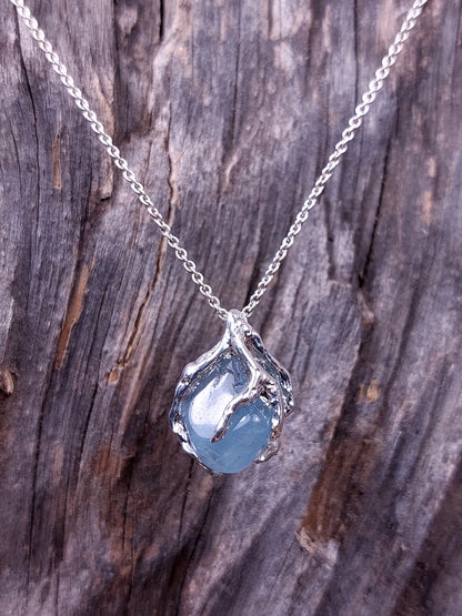 Ciondolo in argento con Ciottolo di acquamarina Burattata