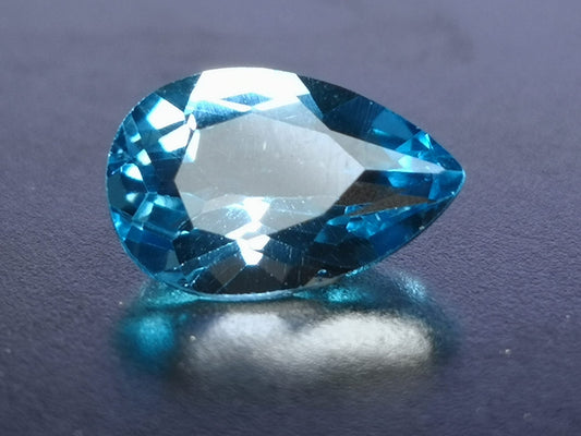 Topazio taglio goccia 1,40 ct