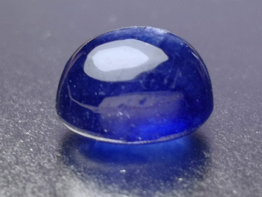 Zaffiro taglio ovale cabochon 5,90 ct