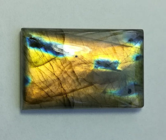 Labradorite taglio rettangolare cabochon 76,05 ct