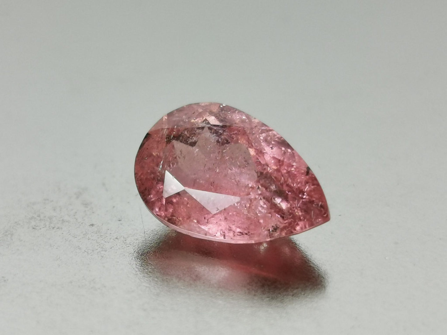 Tormalina taglio goccia 2,70 ct