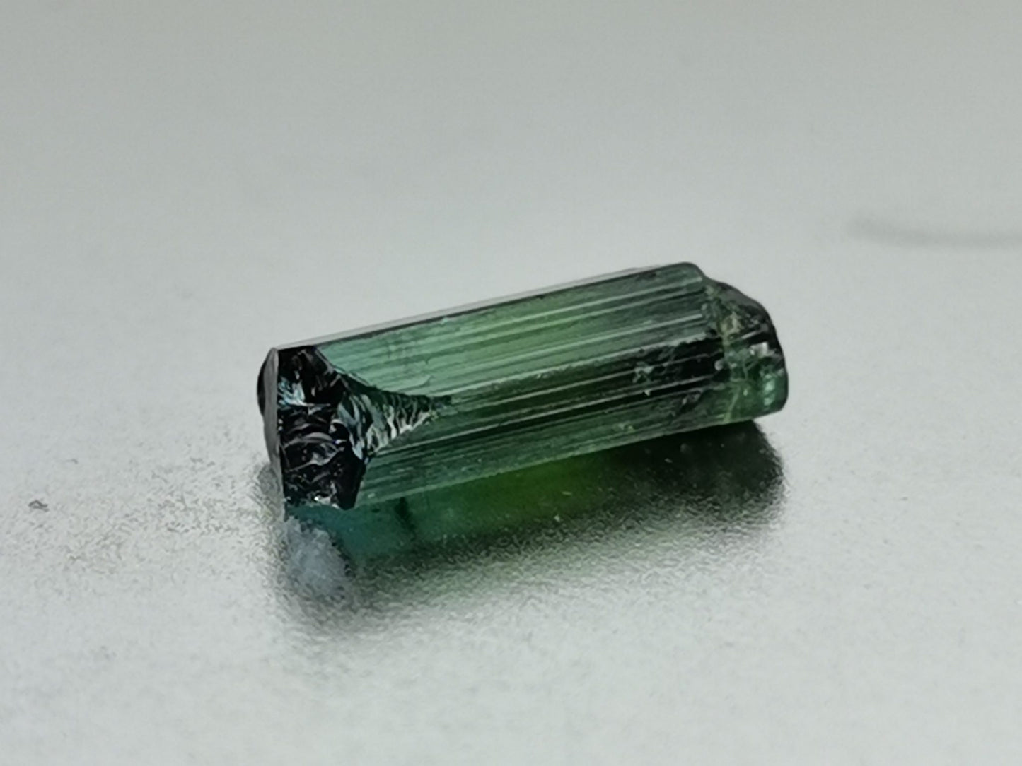 Tormalina grezza 2,45 ct