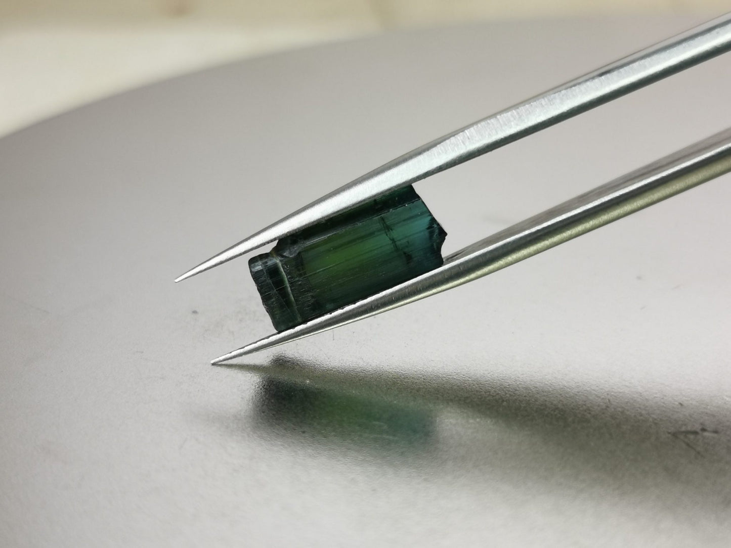Tormalina grezza 2,45 ct