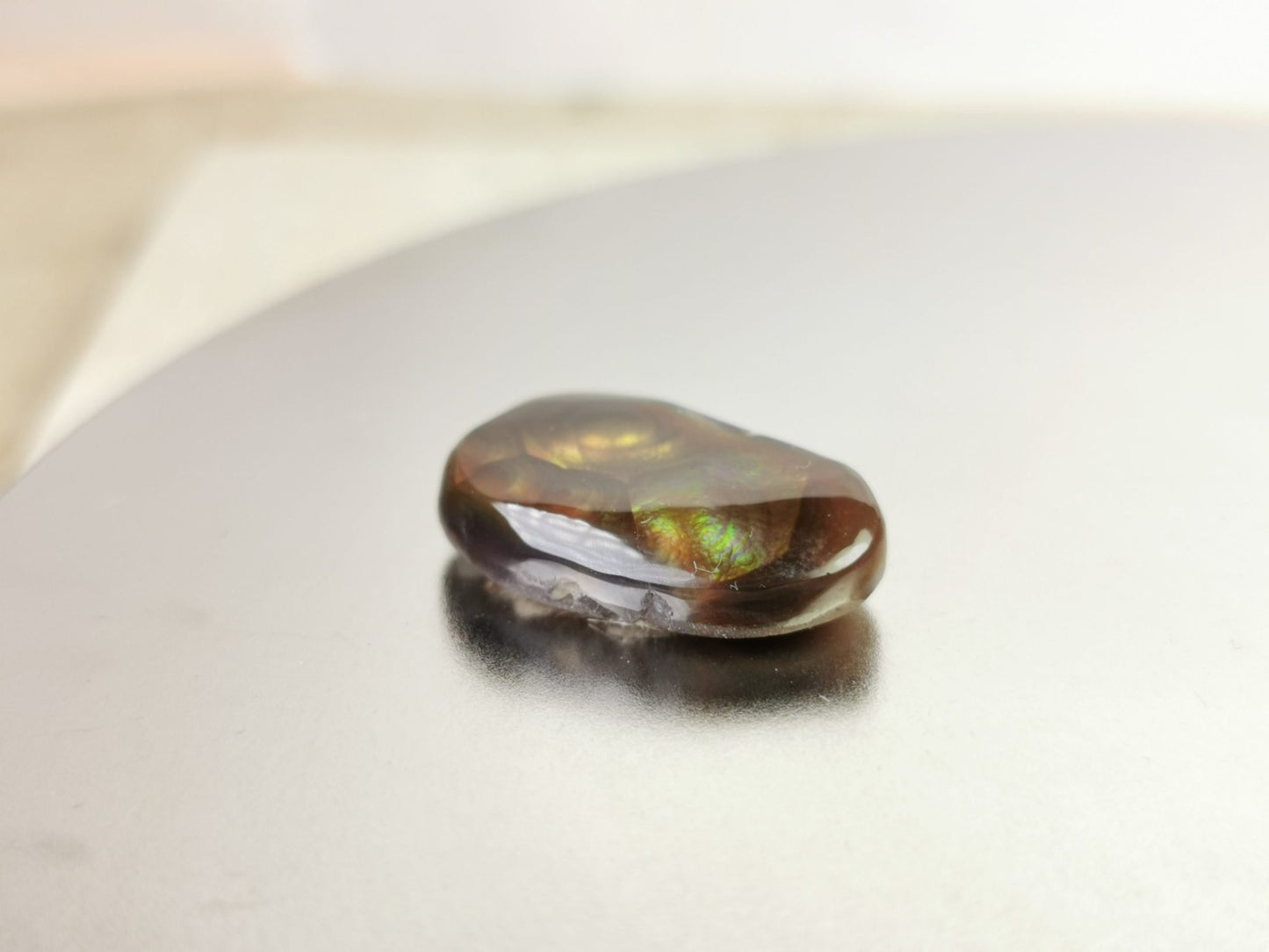 Agata di Fuoco taglio cabochon fancy  14,05 ct