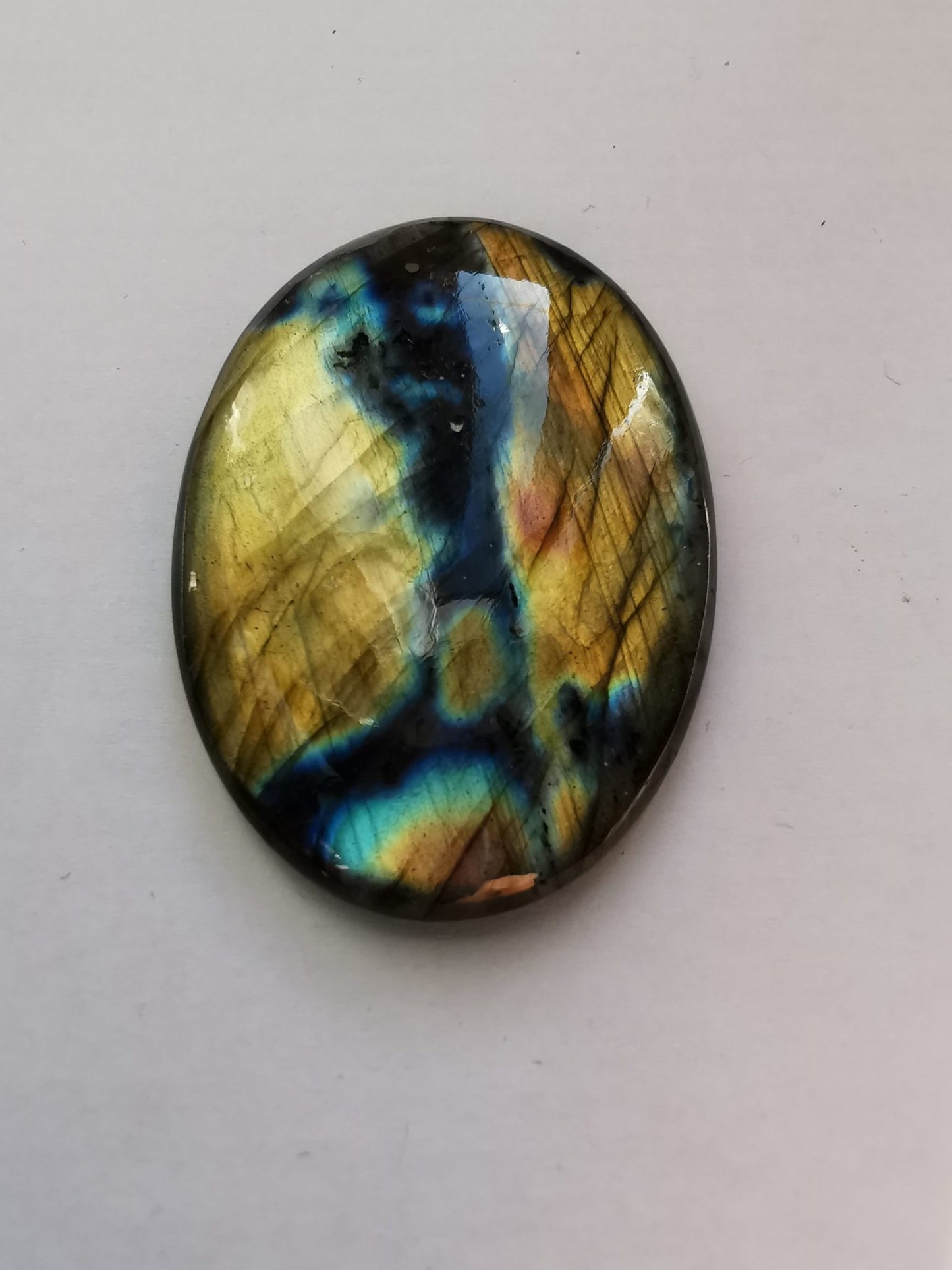 Labradorite taglio ovale cabochon 163,40 ct