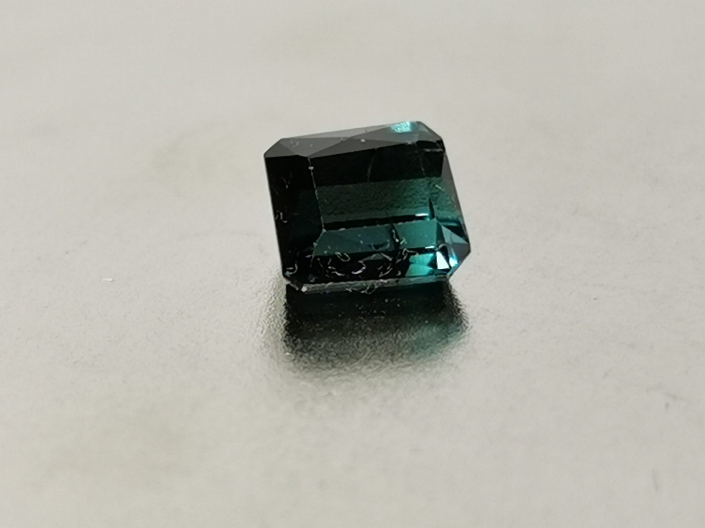Tormalina taglio ottagonale 1,66 ct