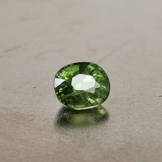 Zaffiro verde taglio ovale 1,15 ct