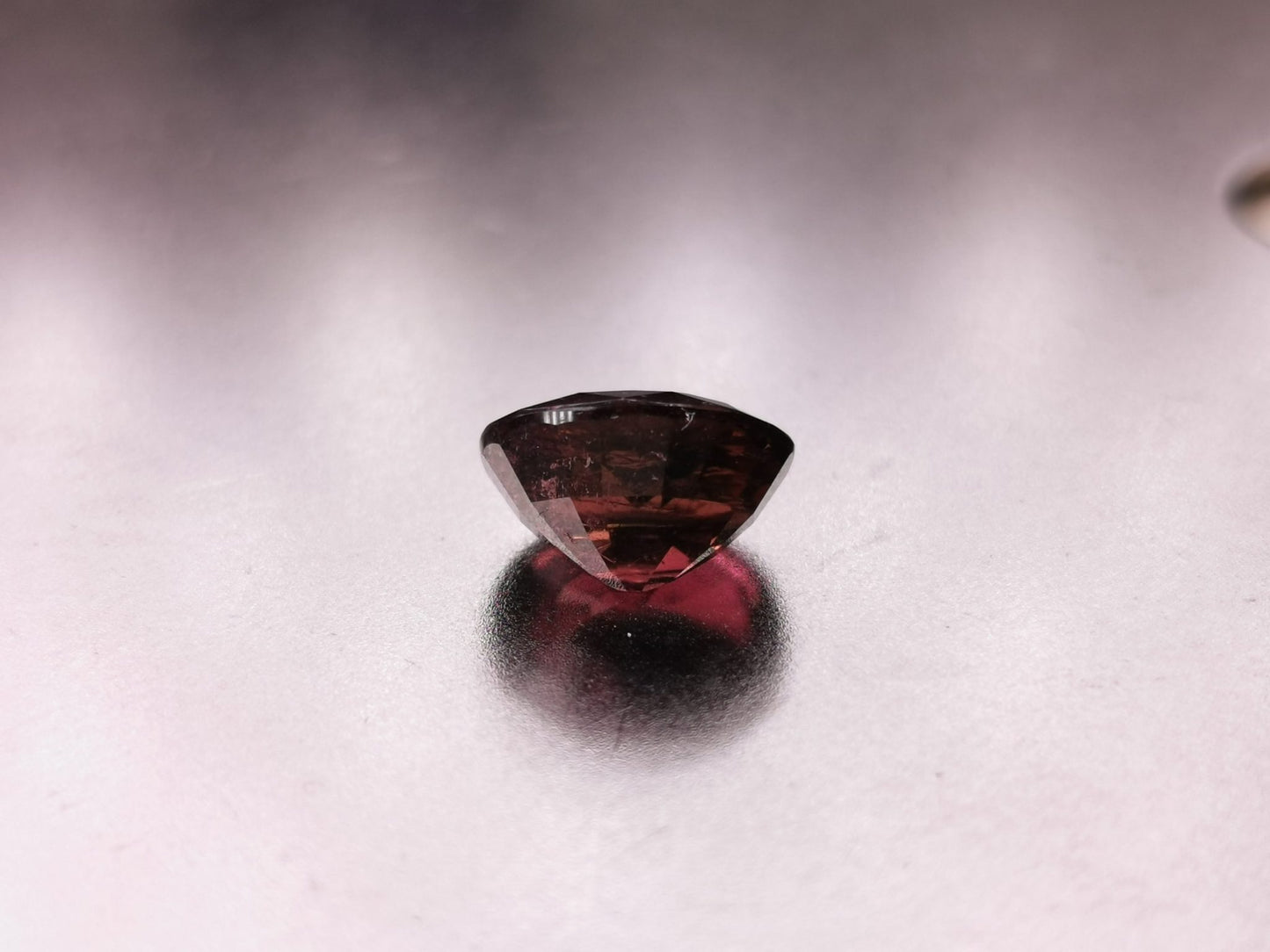 Tormalina taglio ovale 3,90 ct