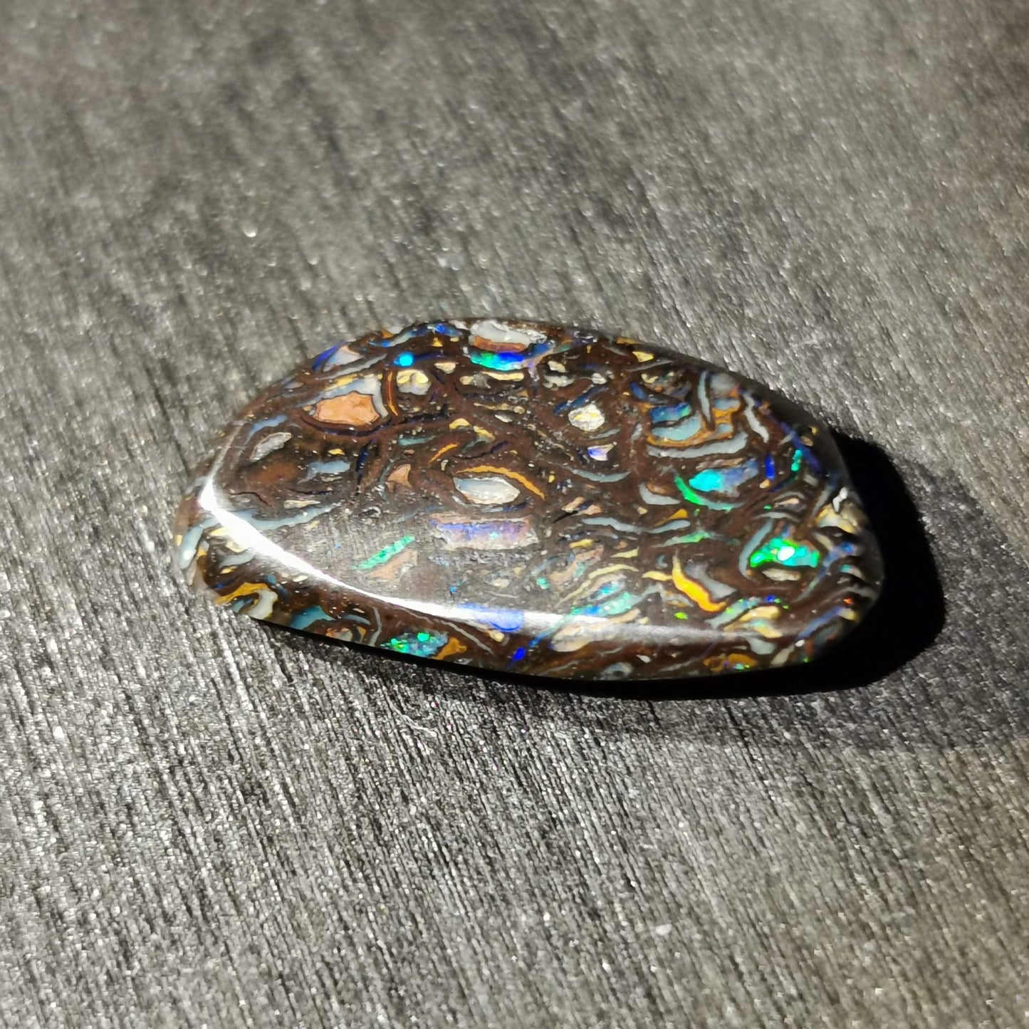Opale matrice burattato 4,80 ct