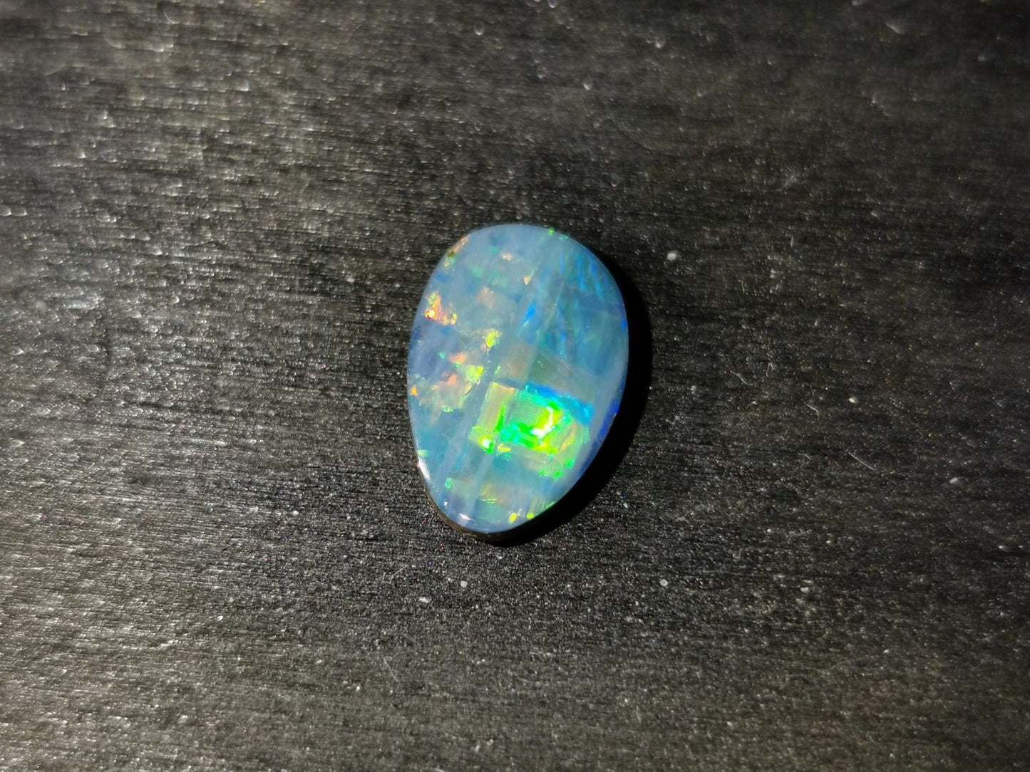 Opale doppietta forma fancy 3,47 ct