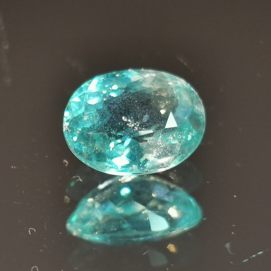 Apatite taglio ovale 1,45 ct