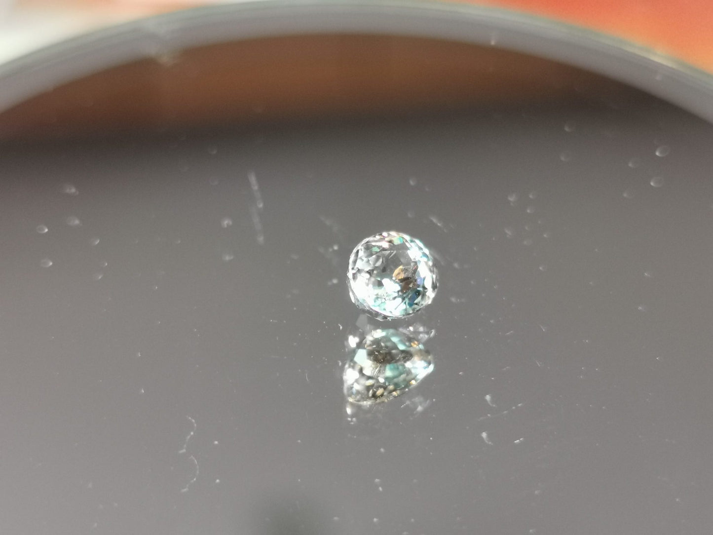 Tormalina taglio ovale 0,87 ct