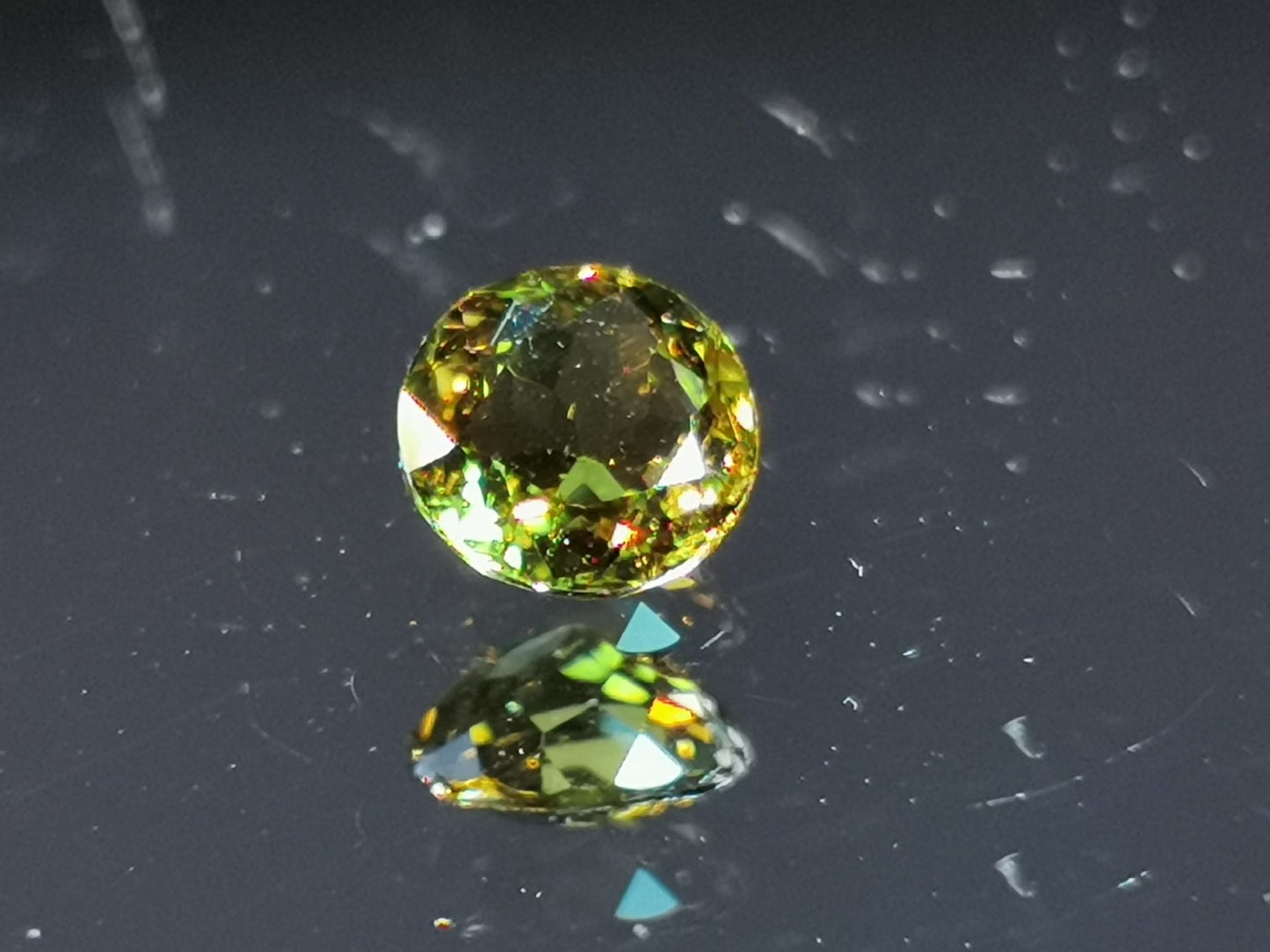 Tormalina taglio rotondo 0,63 ct