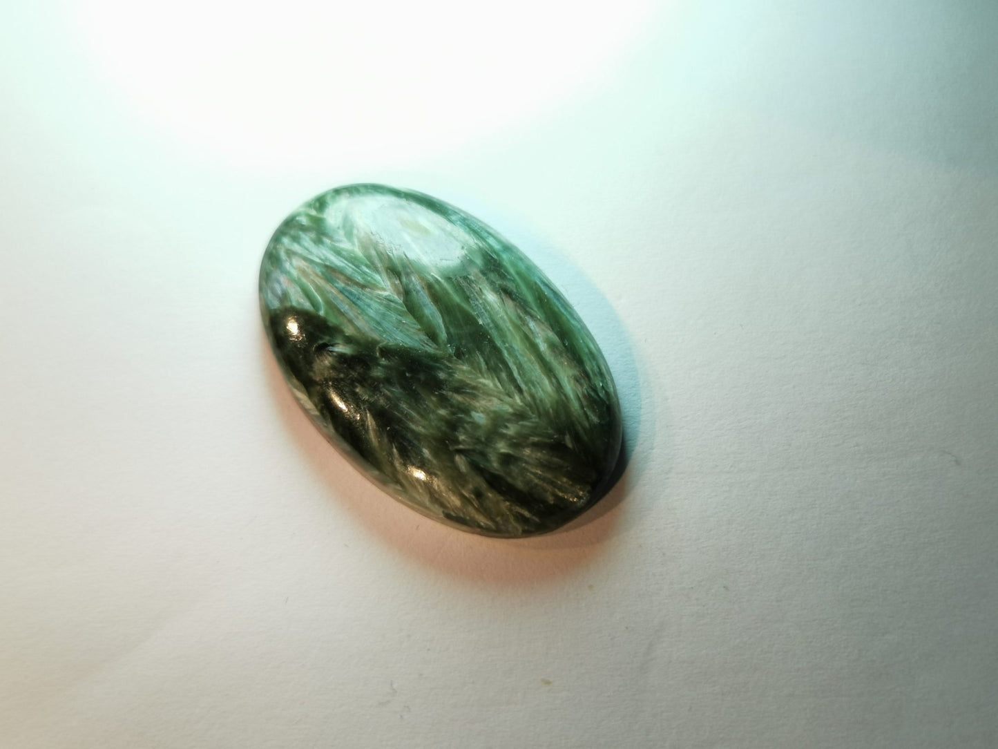 Serafinite taglio ovale cabochon 42,74 ct