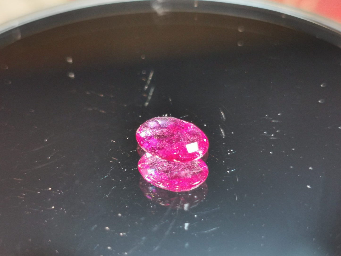 Tormalina taglio rosetta ovale 1,16 ct