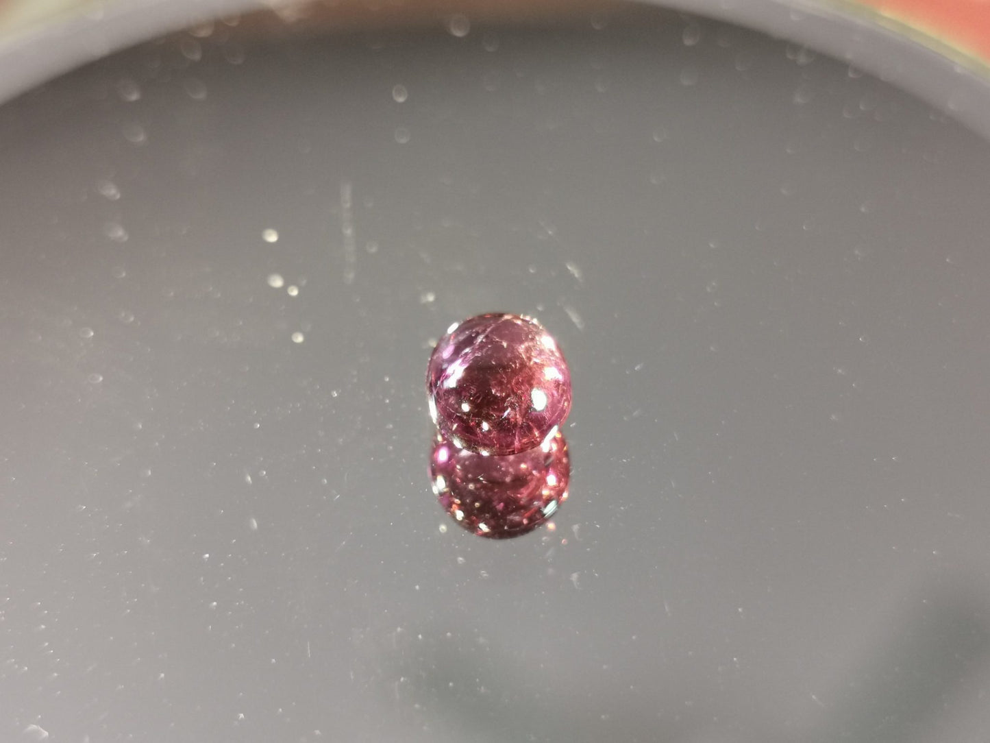 Tormalina taglio ovale cabochon 1,88 ct