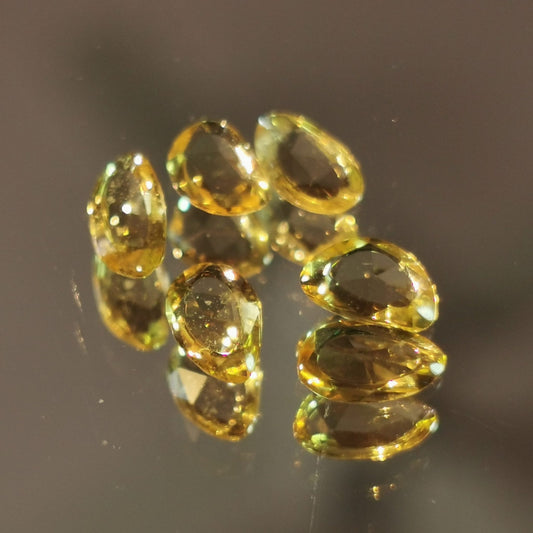 Lotto di 6 Zaffiri giallo taglio rosetta forma fancy 1,51 ct totali
